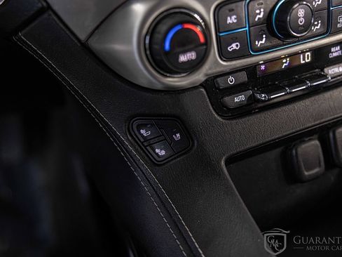 Used 2017 GMC Yukon SLT RWD image 28