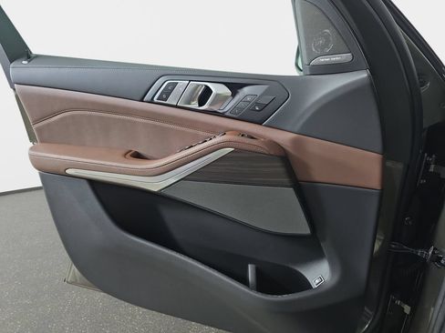 New 2026 BMW X5 xDrive50e w/ Climate Comfort Package AWD/4WD image 27