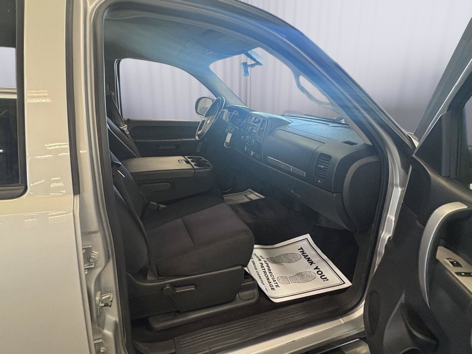 Used 2011 Chevrolet Silverado 1500 4x4 Crew Cab Hybrid image 15
