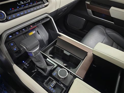 Used 2024 Toyota Sequoia Capstone image 29