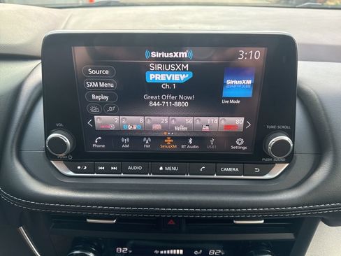 Used 2023 Nissan Rogue SV AWD/4WD image 27