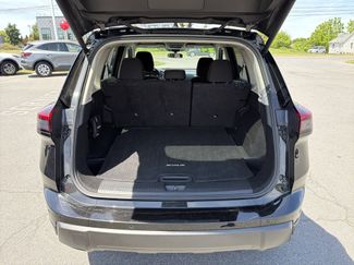 Used 2024 Nissan Rogue SV AWD/4WD video 5