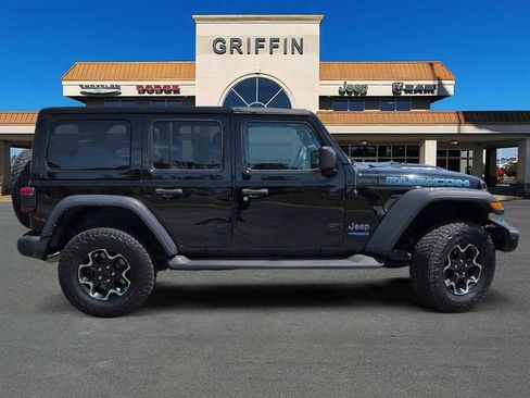Used 2022 Jeep Wrangler Unlimited Rubicon 4xe w/ Steel Bumper Group AWD/4WD image 3