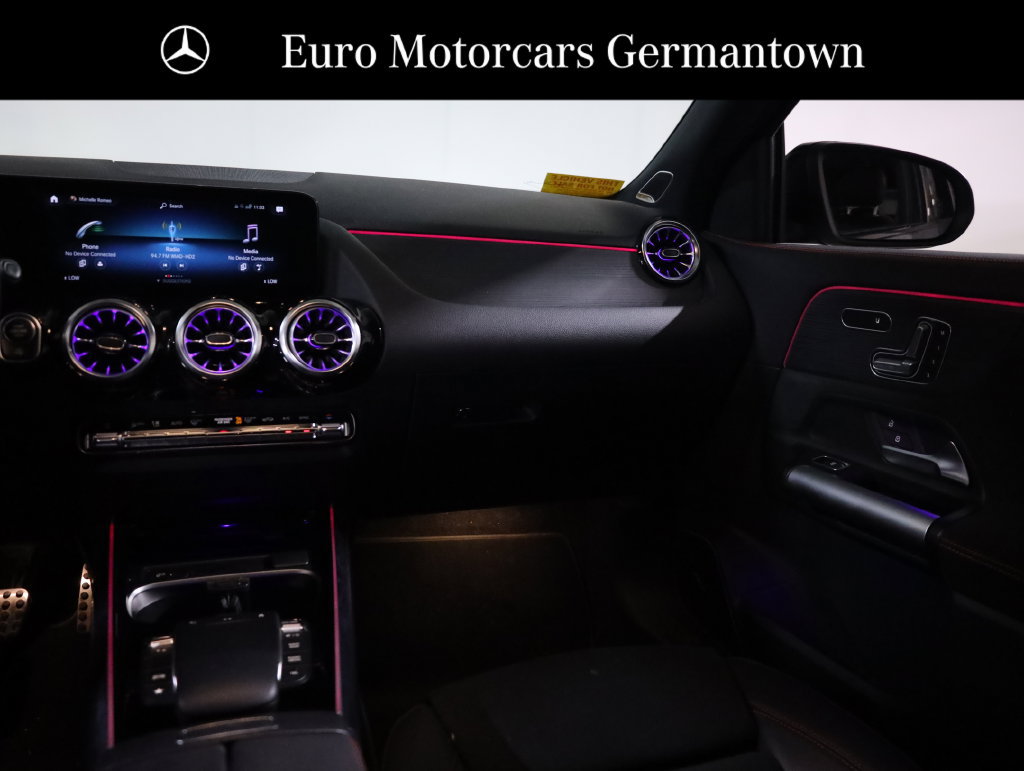 Used 2023 Mercedes-Benz GLA 250 4MATIC image 40