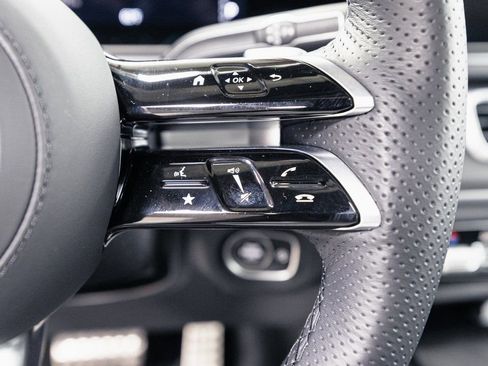 Certified 2026 Mercedes-Benz GLS 450 4MATIC image 13