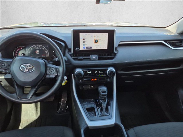 Used 2024 Toyota RAV4 LE FWD image 17