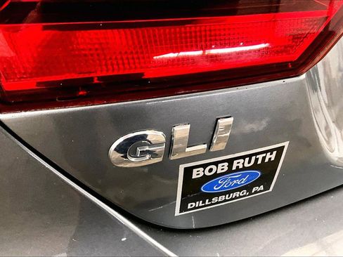 Used 2013 Volkswagen Jetta GLI Autobahn image 14