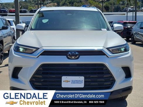 Used 2026 Toyota Grand Highlander FWD image 17