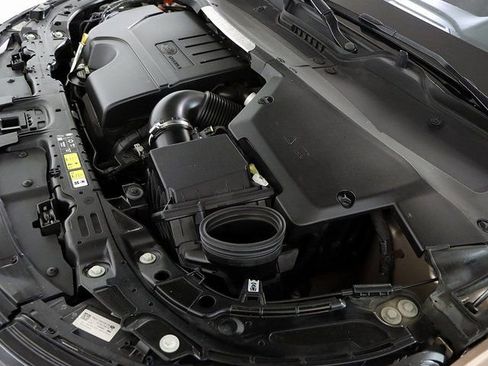 Used 2024 Land Rover Range Rover Evoque Dynamic SE image 35