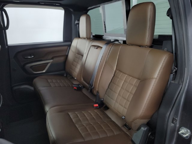 Used 2023 Nissan Titan Platinum Reserve w/ Moonroof Package AWD/4WD image 18
