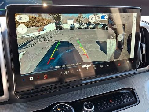 Certified 2025 Ford Expedition Max Active image 18