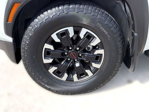 Used 2023 Nissan Frontier Pro-X w/ Pro Convenience Package RWD image 13
