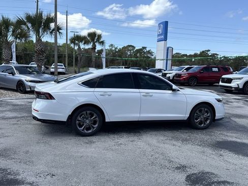 New 2026 Honda Accord EX-L image 5