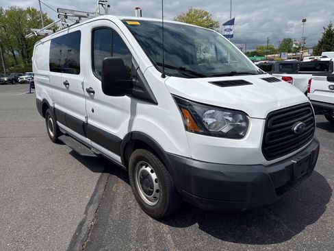 Used 2019 Ford Transit 150 130 Low Roof RWD image 3
