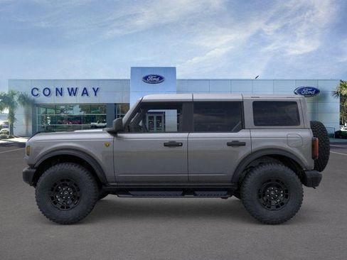 New 2026 Ford Bronco Badlands AWD/4WD image 3