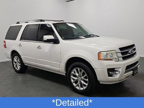 Used 2015 Ford Expedition Limited w/ Equipment Group 301A RWD image 2