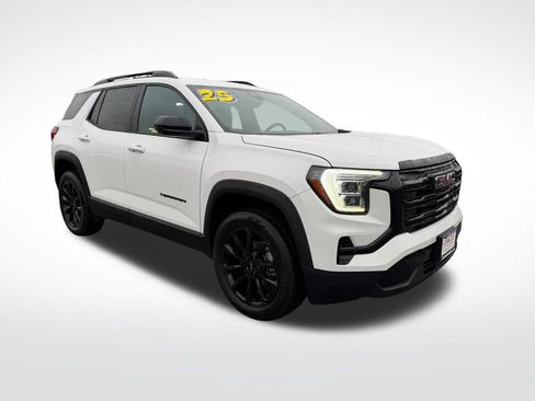 Used 2025 GMC Terrain Elevation w/ Black Edition image 11