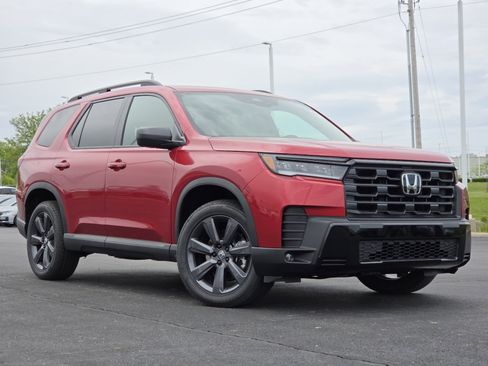 New 2026 Honda Pilot Sport image 2