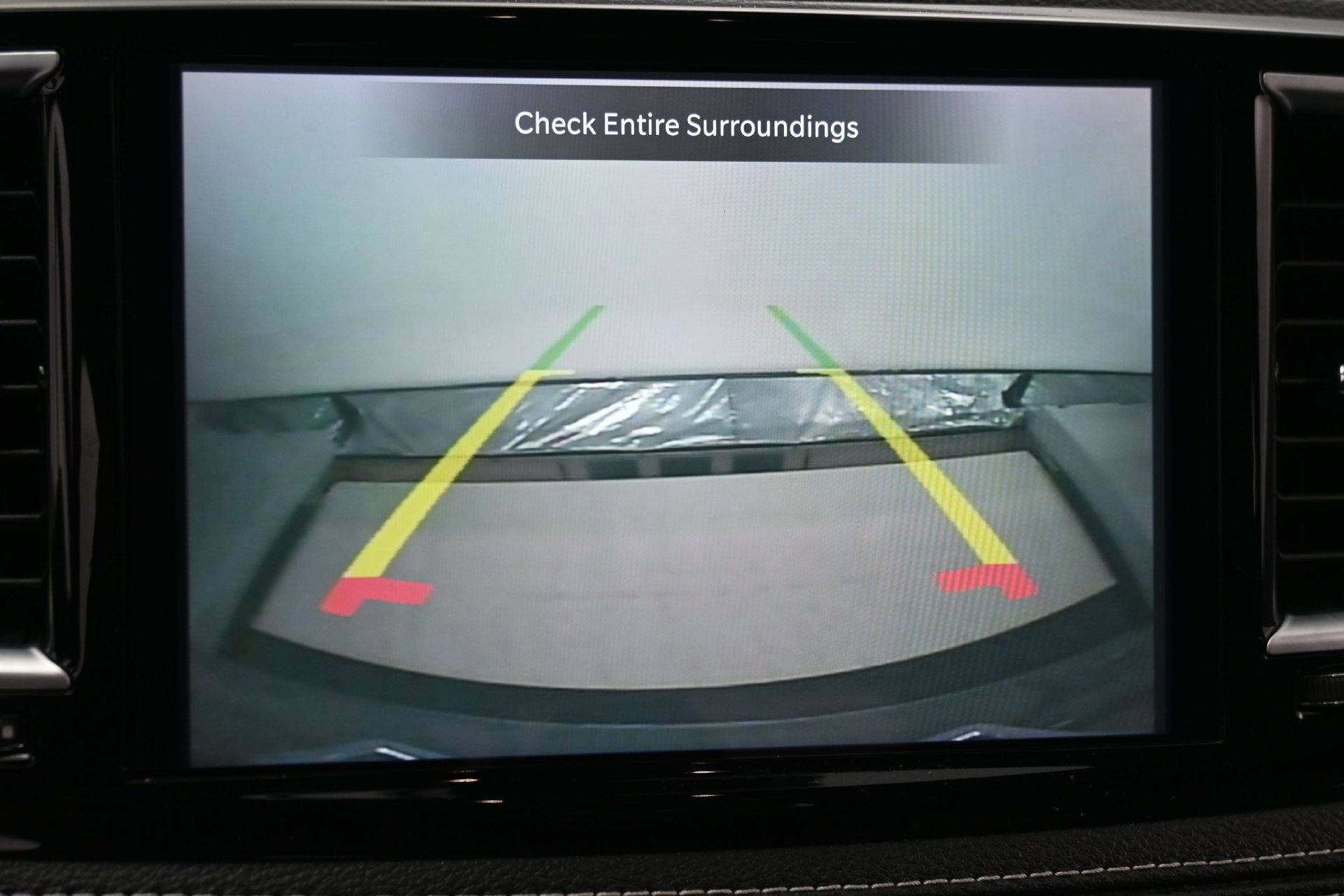 Used 2025 Chrysler Pacifica Limited FWD image 15
