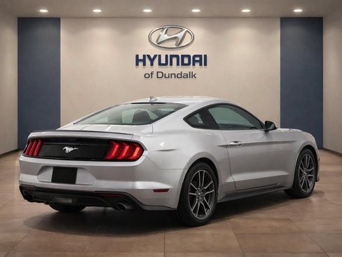 Used 2022 Ford Mustang Premium RWD image 4