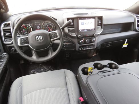 New 2022 RAM 3500 SLT w/ Quick Order Package 2YG SLT image 59