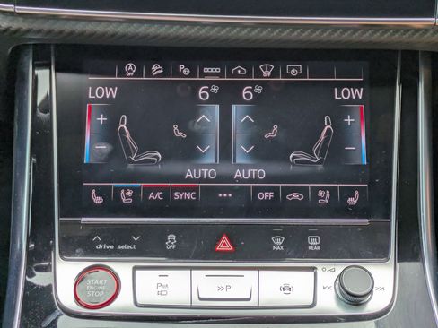 Certified 2024 Audi RS Q8 AWD/4WD image 19