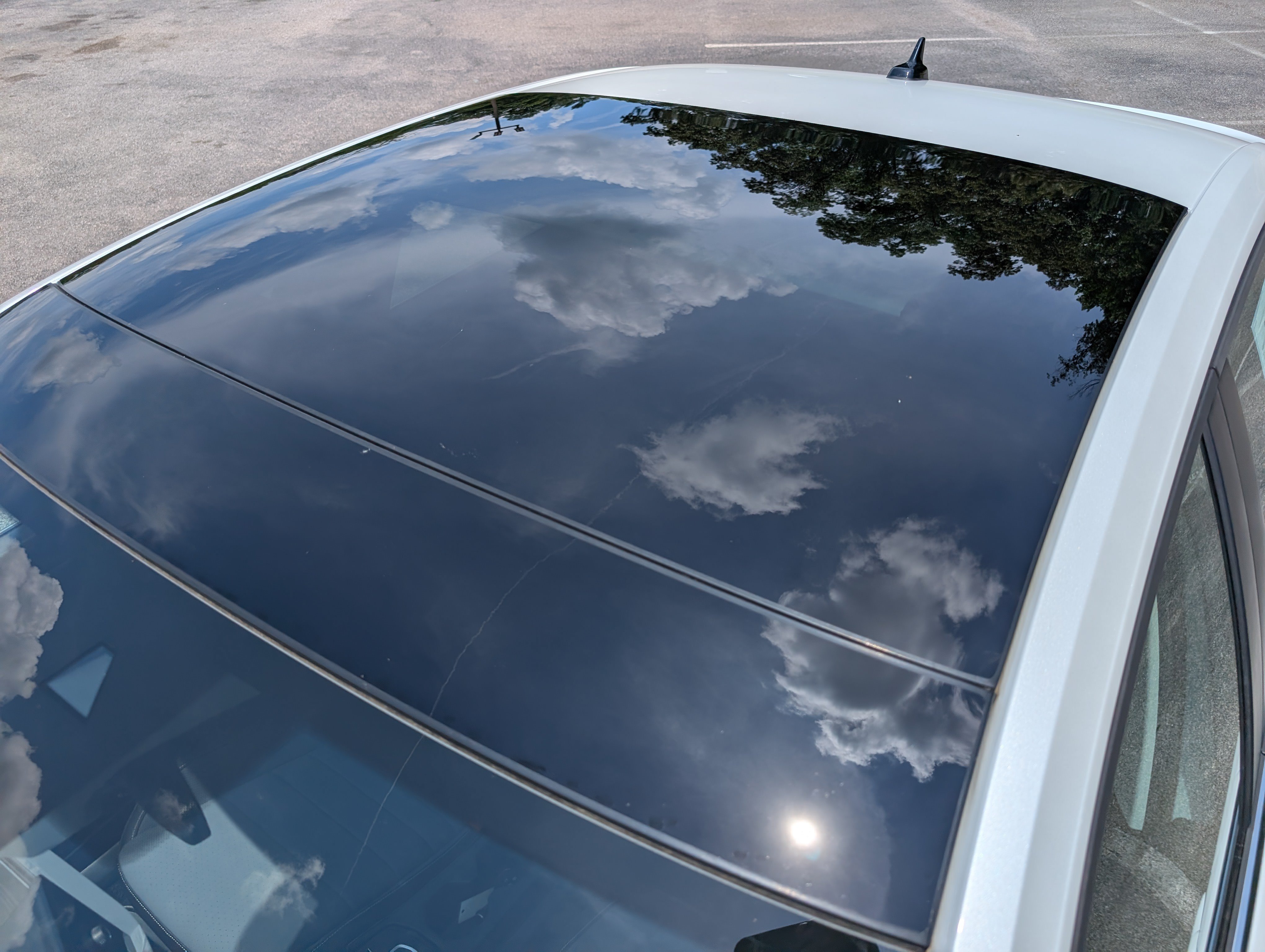 Used 2025 Volkswagen Jetta SE w/ Sunroof Package FWD image 14