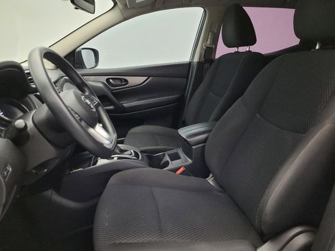 Used 2019 Nissan Rogue Sport S FWD image 17
