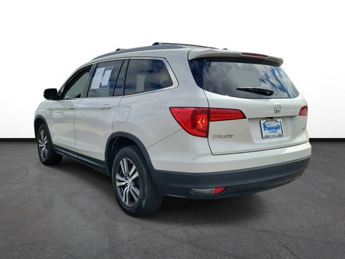 Used 2017 Honda Pilot EX-L image 3