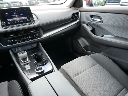 Certified 2023 Nissan Rogue SV AWD/4WD image 11