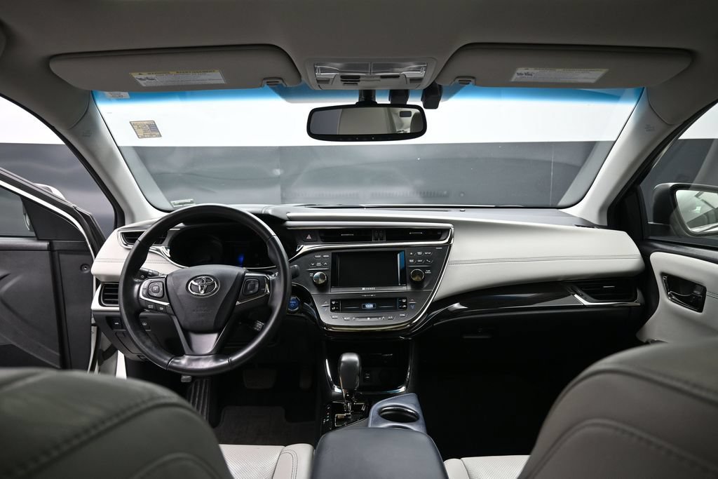 Used 2013 Toyota Avalon Limited FWD image 23
