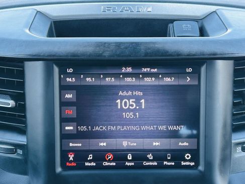 Used 2021 RAM 1500 Big Horn AWD/4WD image 18