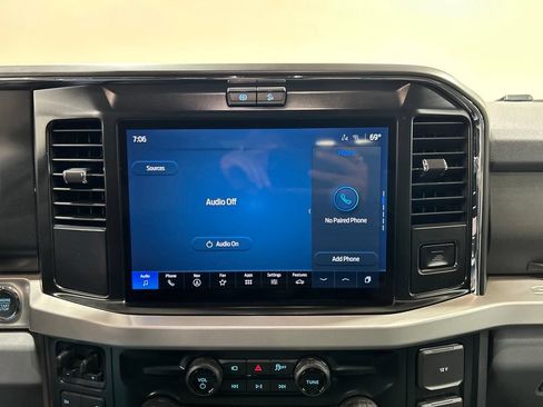 New 2026 Ford F250 XLT w/ XLT Premium Package AWD/4WD image 18