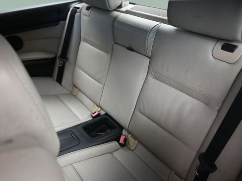 Used 2013 BMW 328i Convertible RWD image 45