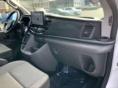 Used 2023 Ford Transit 350 XLT image 34