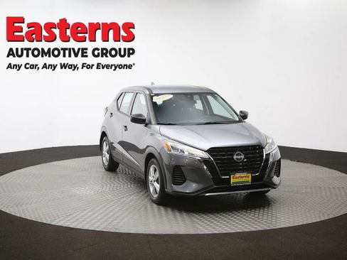 Used 2023 Nissan Kicks S image 51