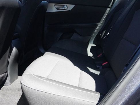 Used 2023 Kia Forte LXS w/ LXS Technology Package image 26