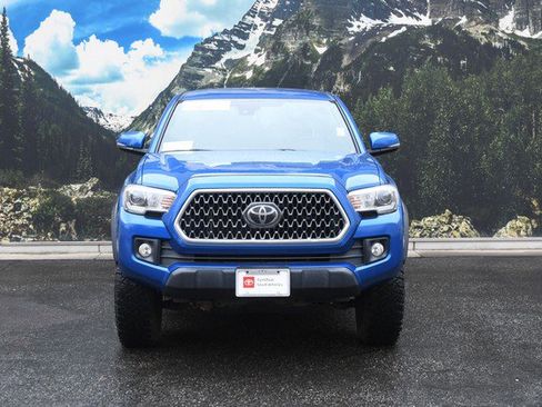 Certified 2018 Toyota Tacoma TRD Off-Road image 5