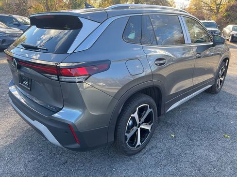 New 2026 Volkswagen Tiguan SE image 6