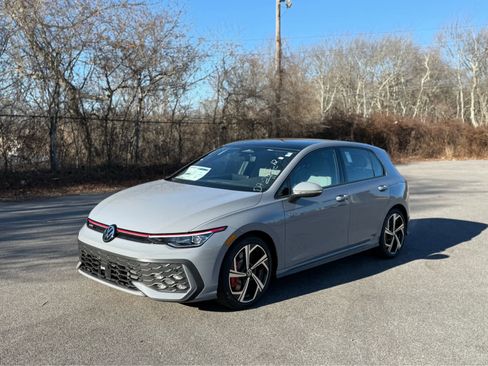 New 2026 Volkswagen GTI SE FWD image 3