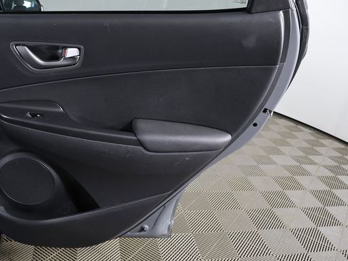 Used 2021 Hyundai Kona Limited w/ Cargo Package FWD image 24