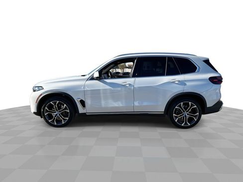 Used 2025 BMW X5 sDrive40i w/ Premium Package image 5