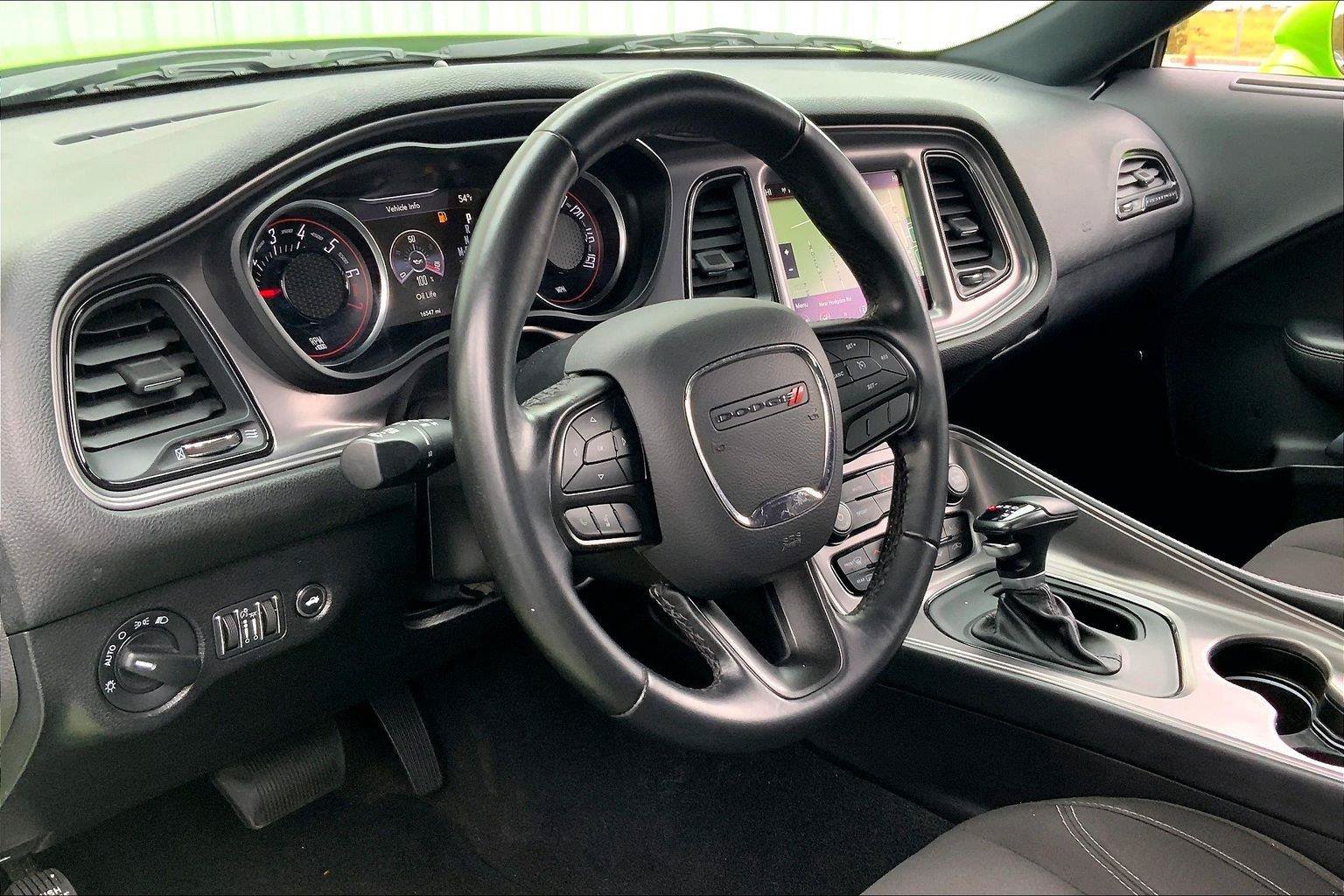 Used 2023 Dodge Challenger SXT RWD image 11