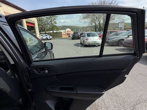 Used 2012 Subaru Impreza 2.0i Sport Premium image 19