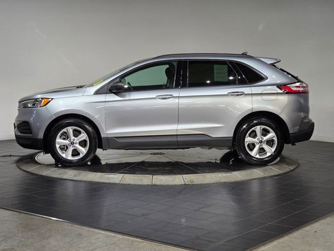 Used 2022 Ford Edge SE image 6