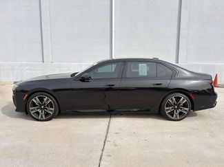 Used 2024 BMW 760i xDrive w/ Executive Package video 2