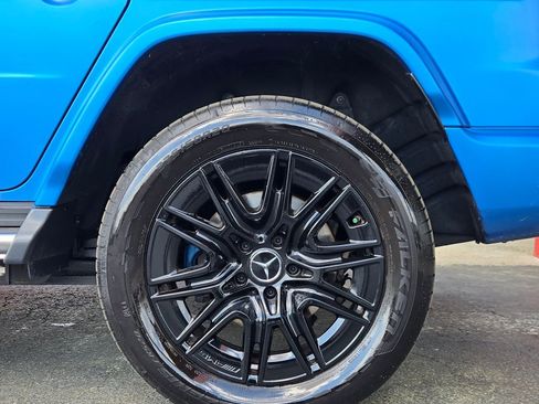 Used 2025 Mercedes-Benz G 580 w/ EQ Technology image 8