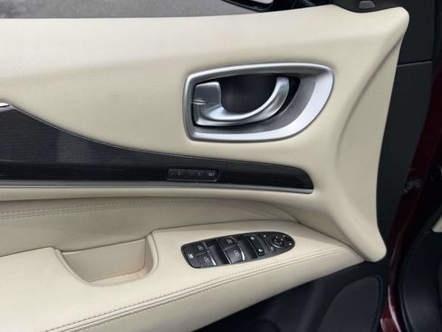 Used 2019 INFINITI QX60 Luxe w/ Essential Package AWD/4WD image 28