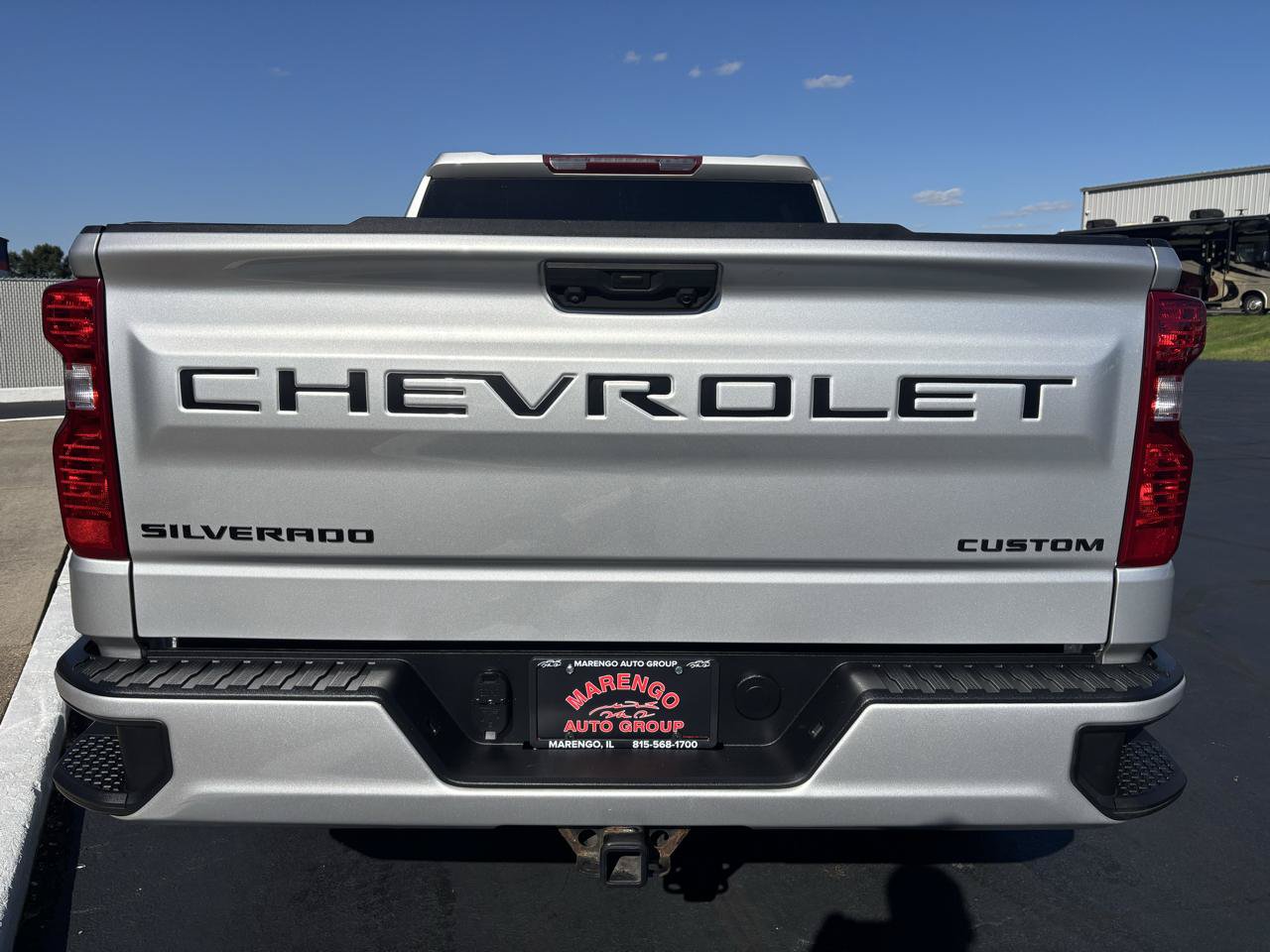 Used 2022 Chevrolet Silverado 1500 Custom w/ LPO, Dark Essentials Package AWD/4WD image 4