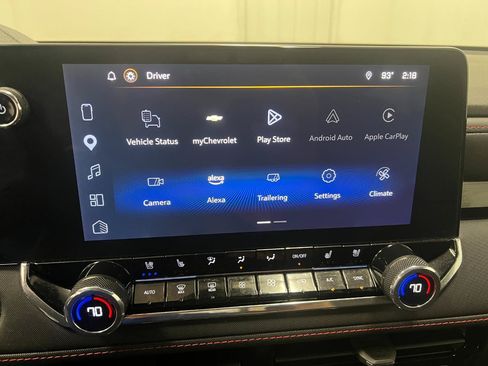 Used 2025 Chevrolet Colorado Z71 w/ Technology Package AWD/4WD image 51
